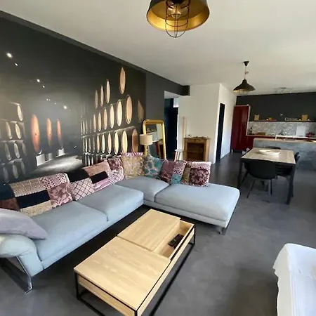 Apartment Spacieux Appartement 4 Chambres Centre De Reims Avec Arrivee Autonome