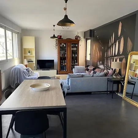 Spacieux Appartement 4 Chambres Centre De Reims Avec Arrivee Autonome Apartment