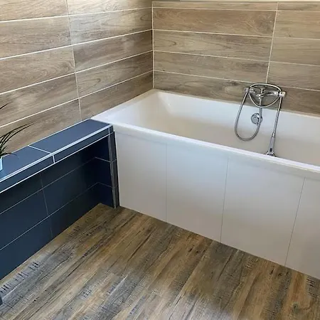 Spacieux Appartement 4 Chambres Centre De Reims Avec Arrivee Autonome Reims